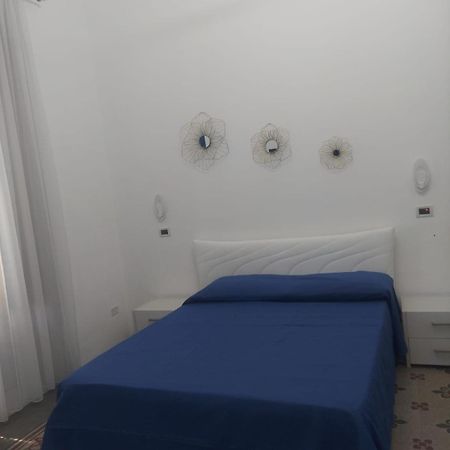 Guest House Lamphotel Militello 팔레르모 외부 사진