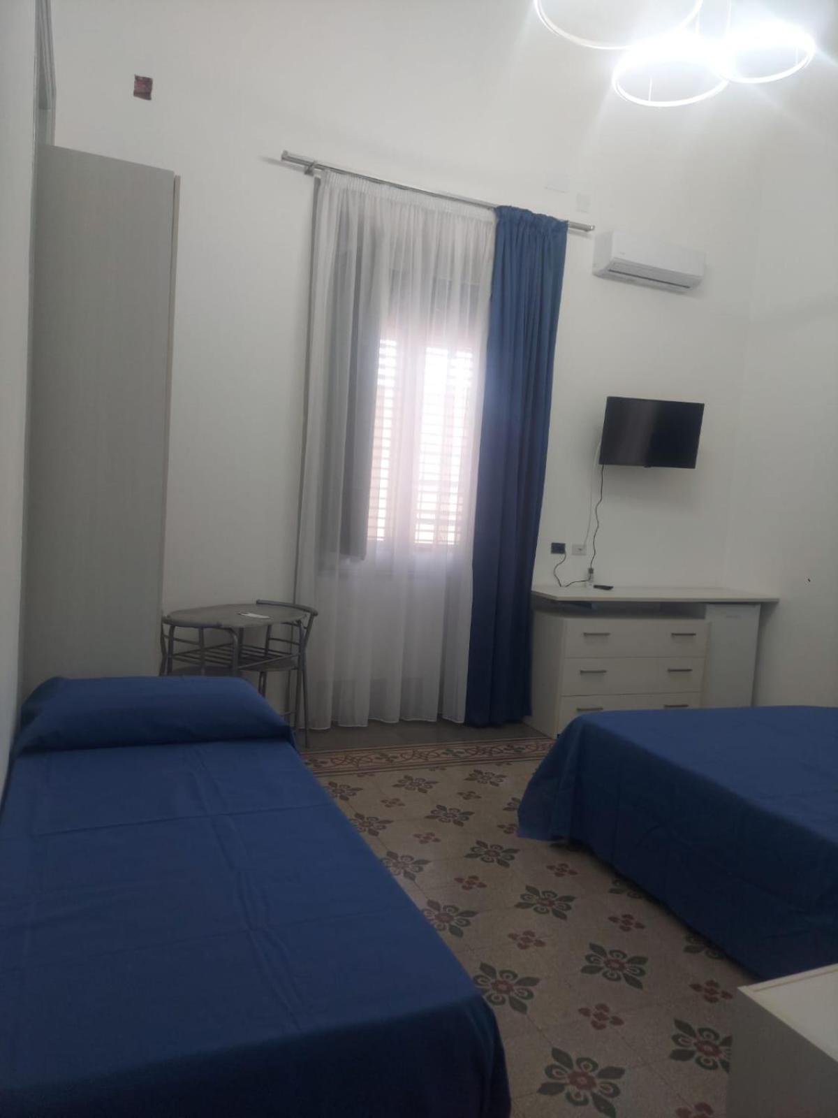 Guest House Lamphotel Militello 팔레르모 외부 사진